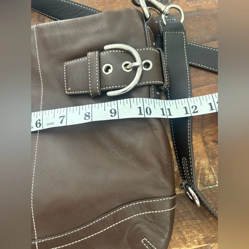 Coach chocolate Brown Leather SOHO Duffle Bag Crossbody Purse Shoulder Bag 1452